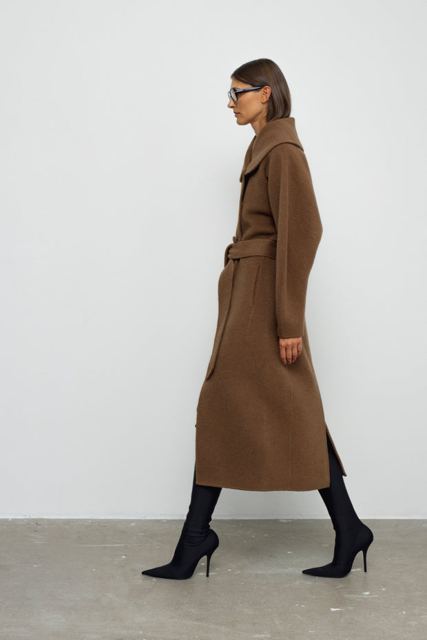 The Kelly Coat - Brown